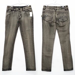 NWT Dollhouse Grey Skinny Fit Jeans